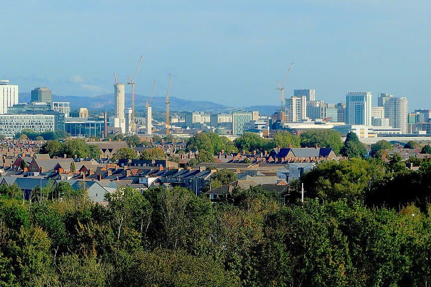 Courier services in Cardiff
