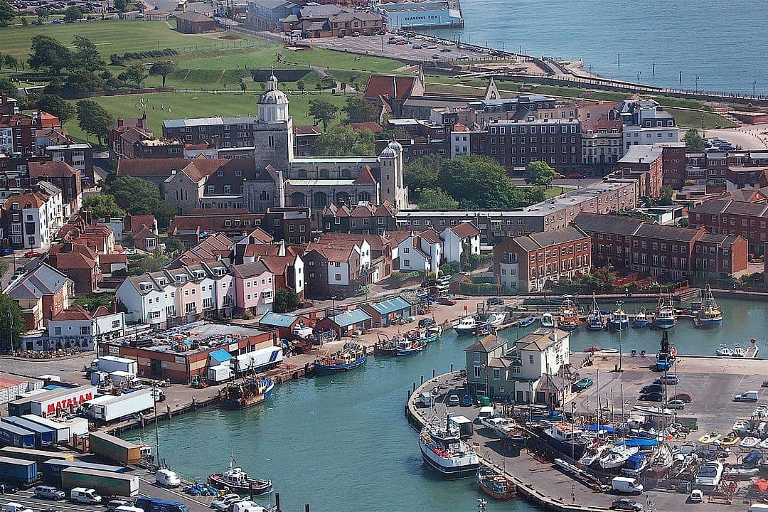 Courier services in Portsmouth
